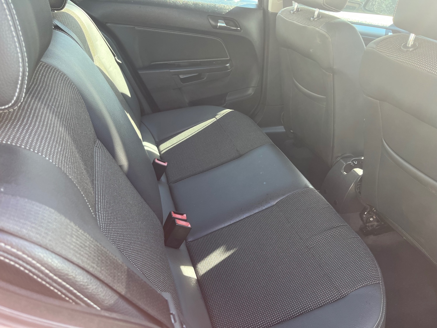 Used Vauxhall Astra 2010 for sale - 78095518: Photo 6