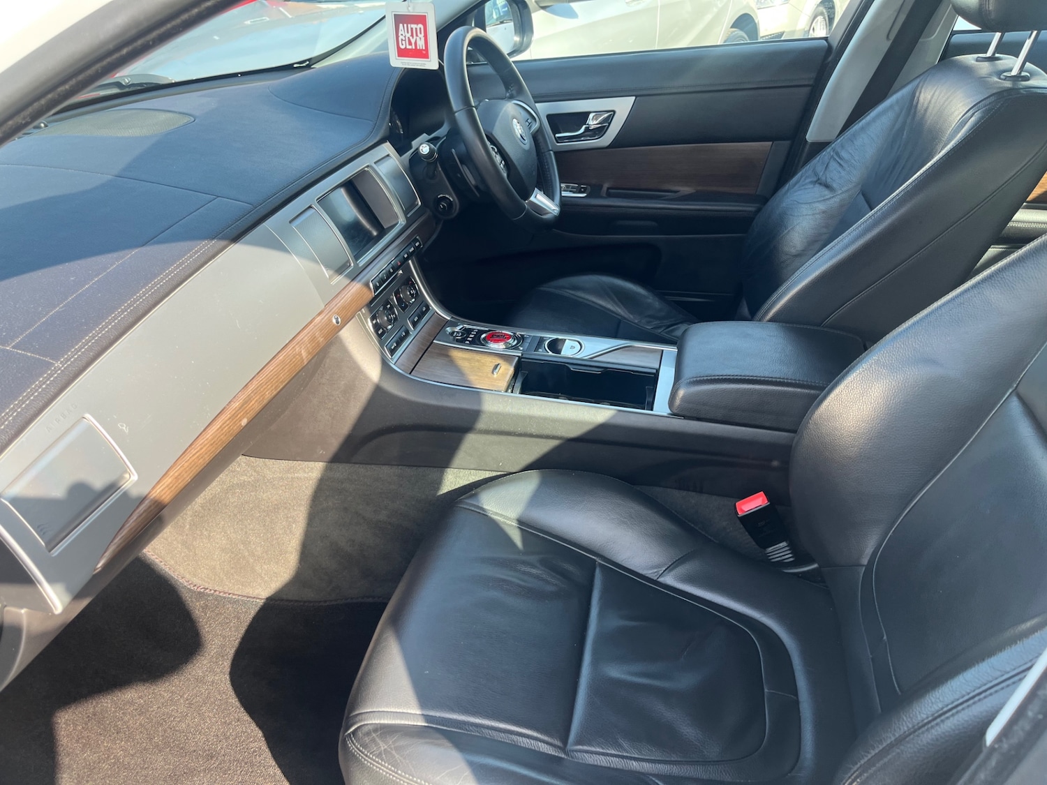 Used Jaguar XF 2013 for sale - 77641087: Photo 10