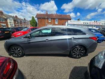 Used Hyundai i40 2018 for sale - 79025209: Photo