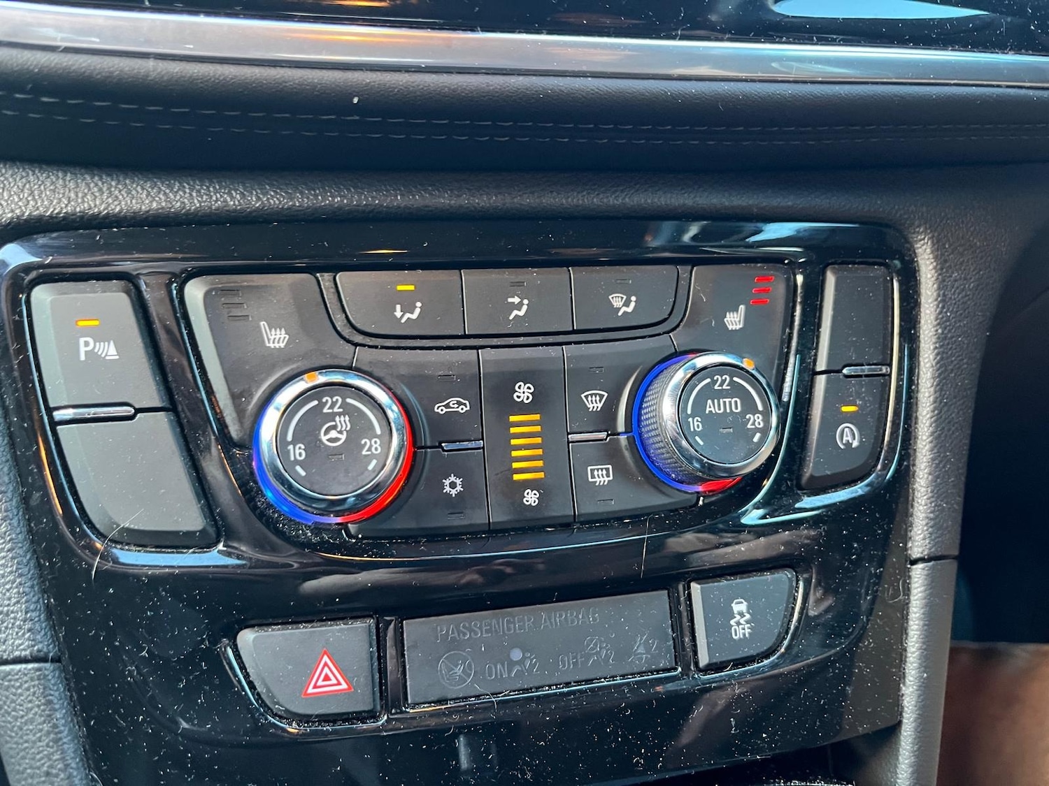 Used Vauxhall Mokka X 2018 for sale - 76618904: Photo 5