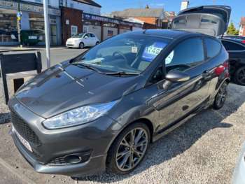 Used Ford Fiesta 2017 for sale - 74340207: Photo