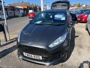 Used Ford Fiesta 2017 for sale - 74340207: Photo