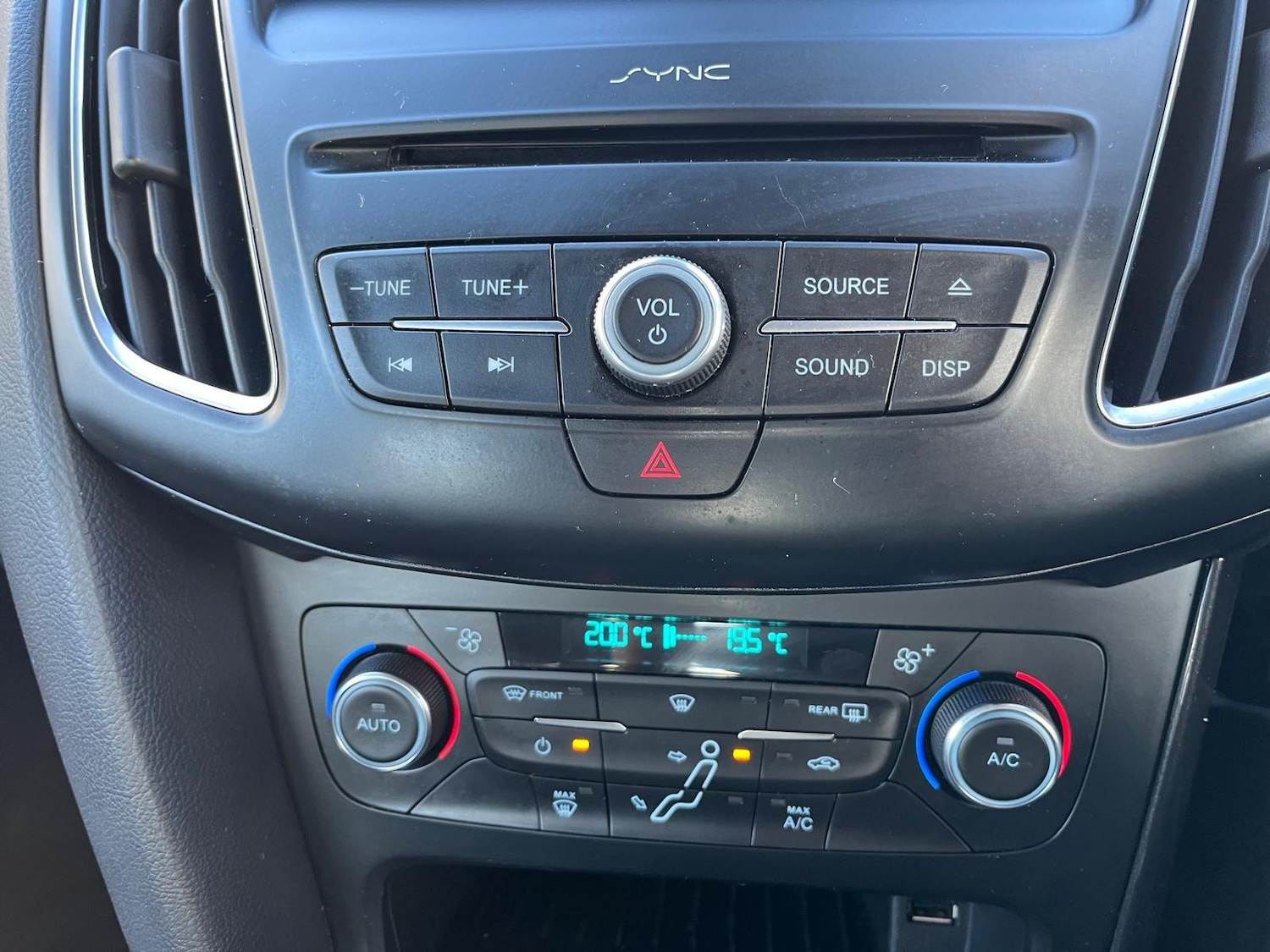 Used Ford Focus 2016 for sale - 76618900: Photo 11