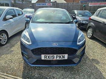 Used Ford Fiesta 2019 for sale - 79025205: Photo