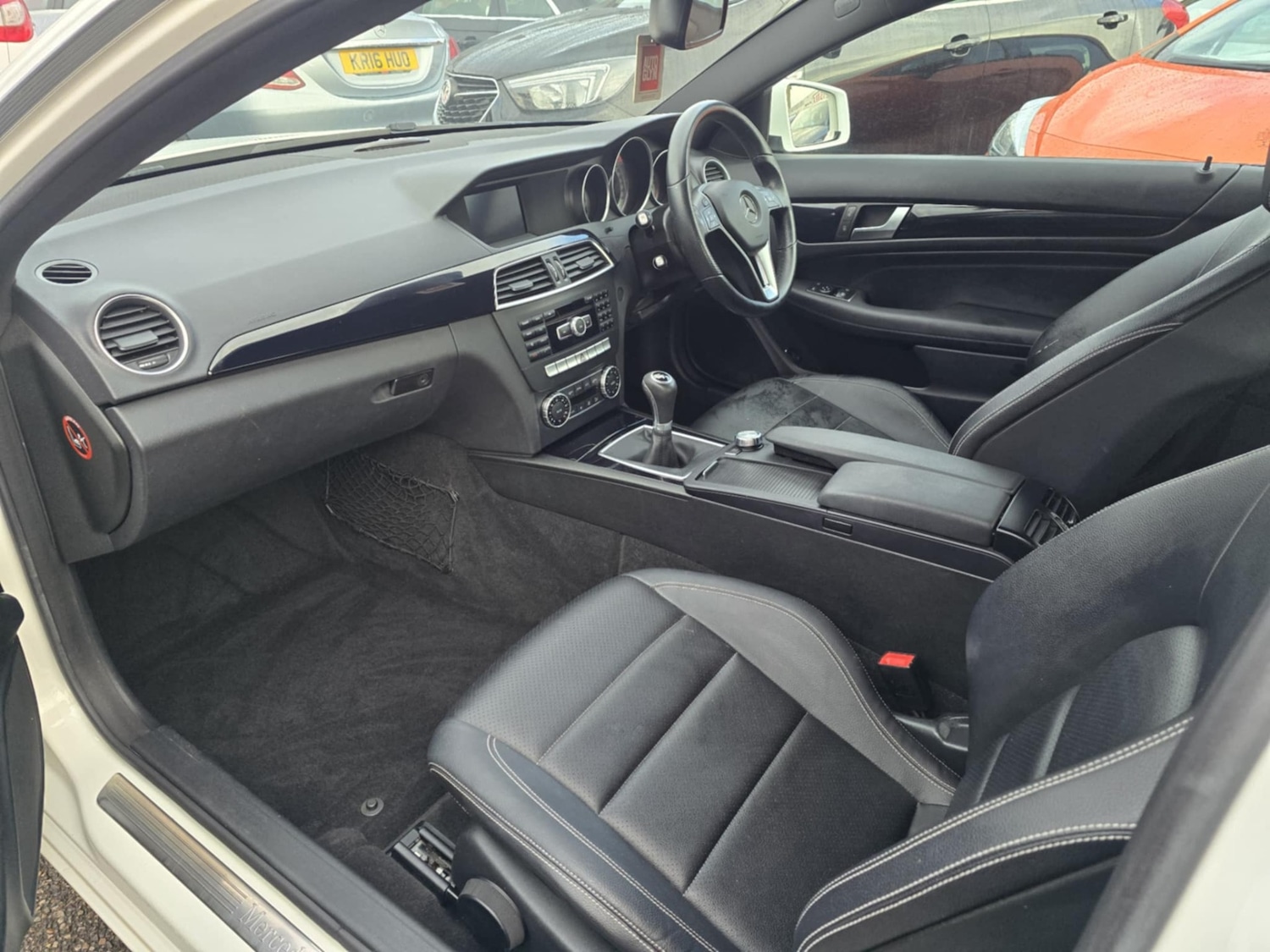 Used Mercedes-Benz C Class 2015 for sale - 77461996: Photo 15