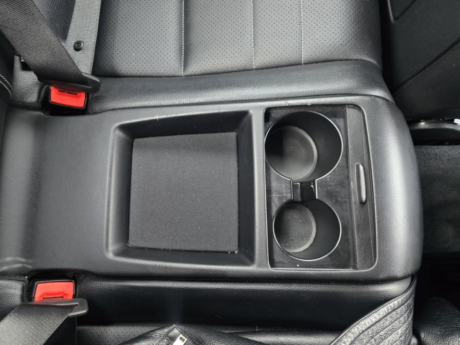 Used Mercedes-Benz C Class 2015 for sale - 77461996: Photo 20