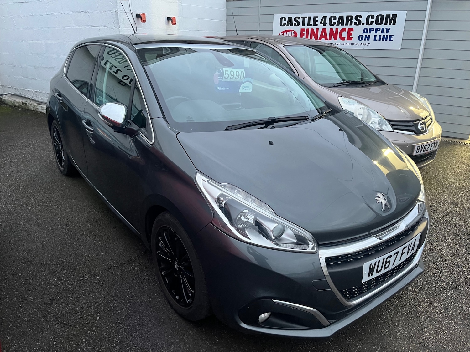 Used Peugeot 208 2017 for sale - 76655680: Photo 1
