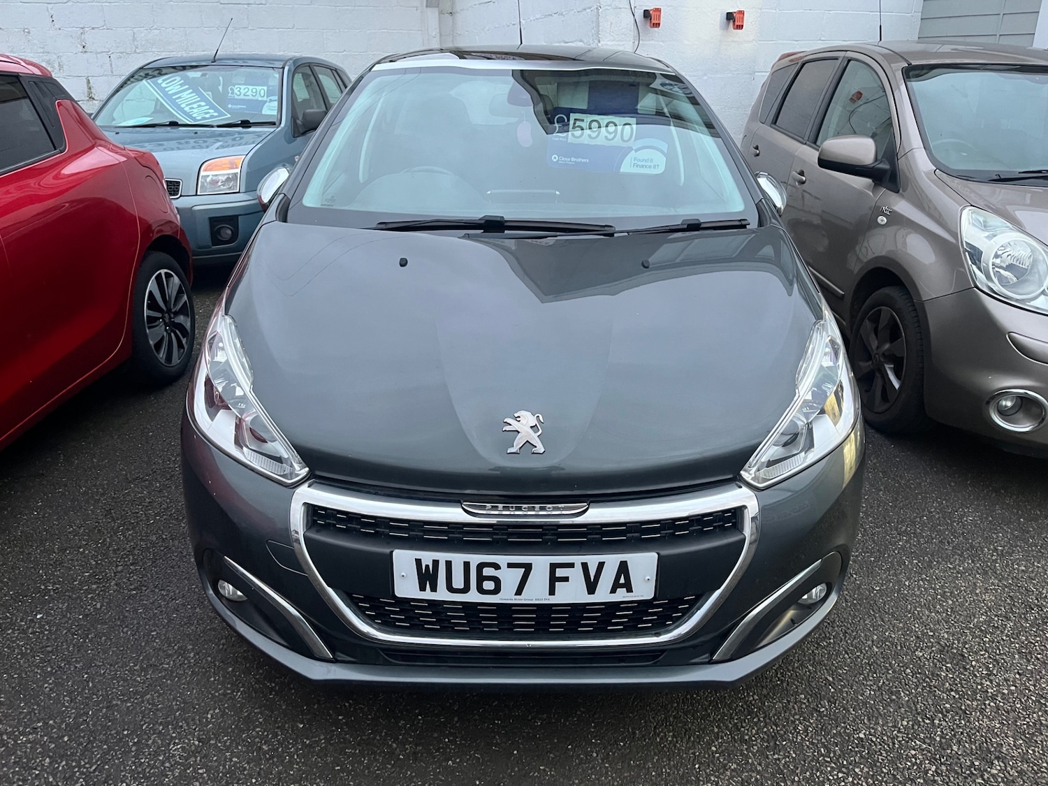 Used Peugeot 208 2017 for sale - 76655680: Photo 2