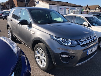 Used Land Rover Discovery Sport 2017 for sale - 77005537: Photo