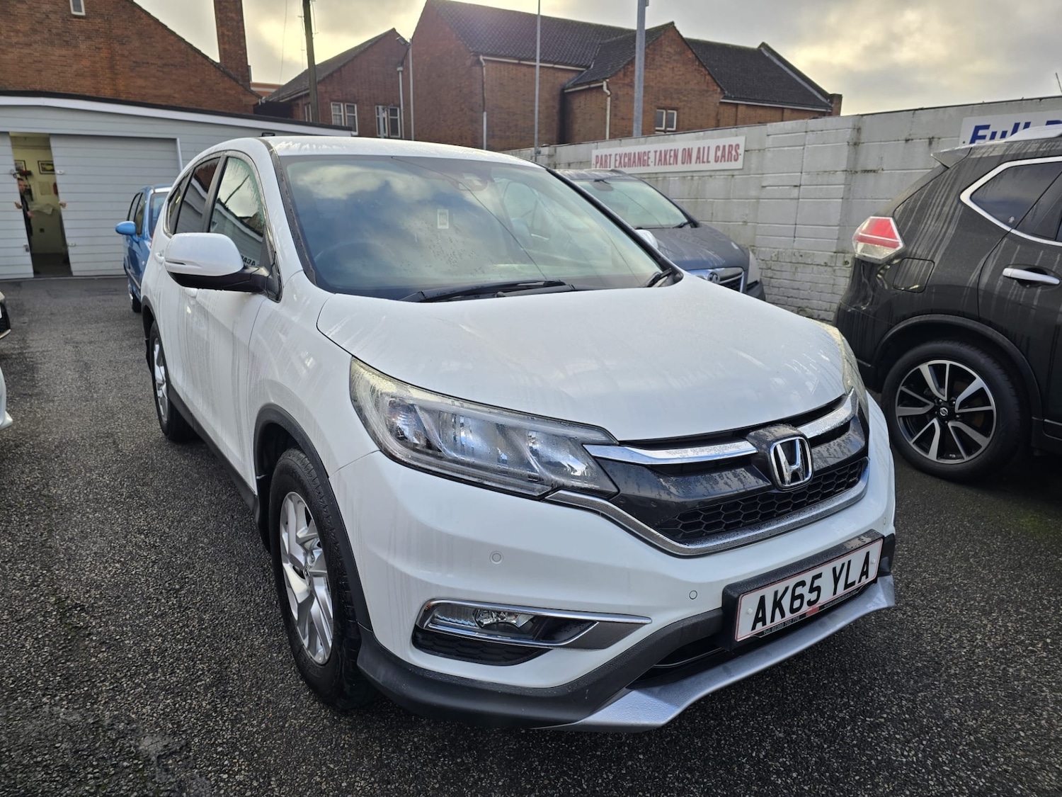 Used Honda CR-V 2016 for sale - 76835941: Photo 4