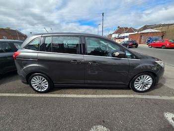 Used Ford Grand C-Max 2018 for sale - 78880821: Photo