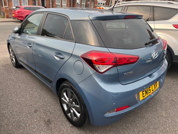 Used Hyundai i20 2015 for sale - 75539136: Photo 3