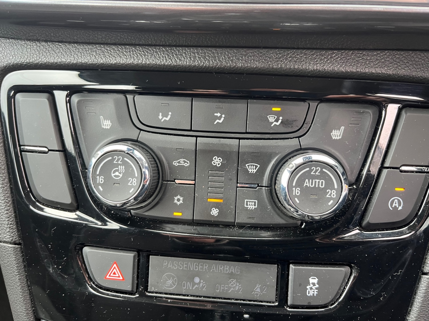 Used Vauxhall Mokka X 2019 for sale - 77476448: Photo 16