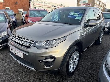 Used Land Rover Discovery Sport 2016 for sale - 76548091: Photo
