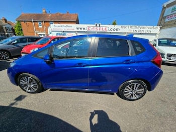 Used Honda Jazz 2017 for sale - 79102984: Photo