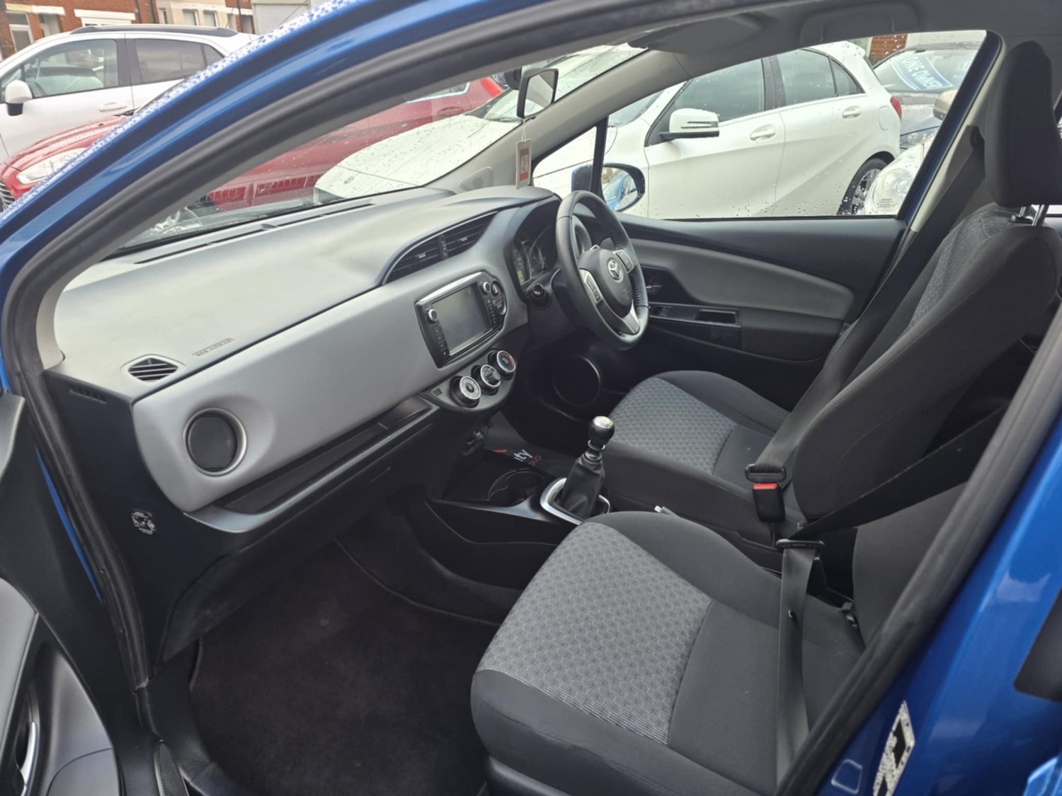 Used Toyota Yaris 2014 for sale - 77226092: Photo 12