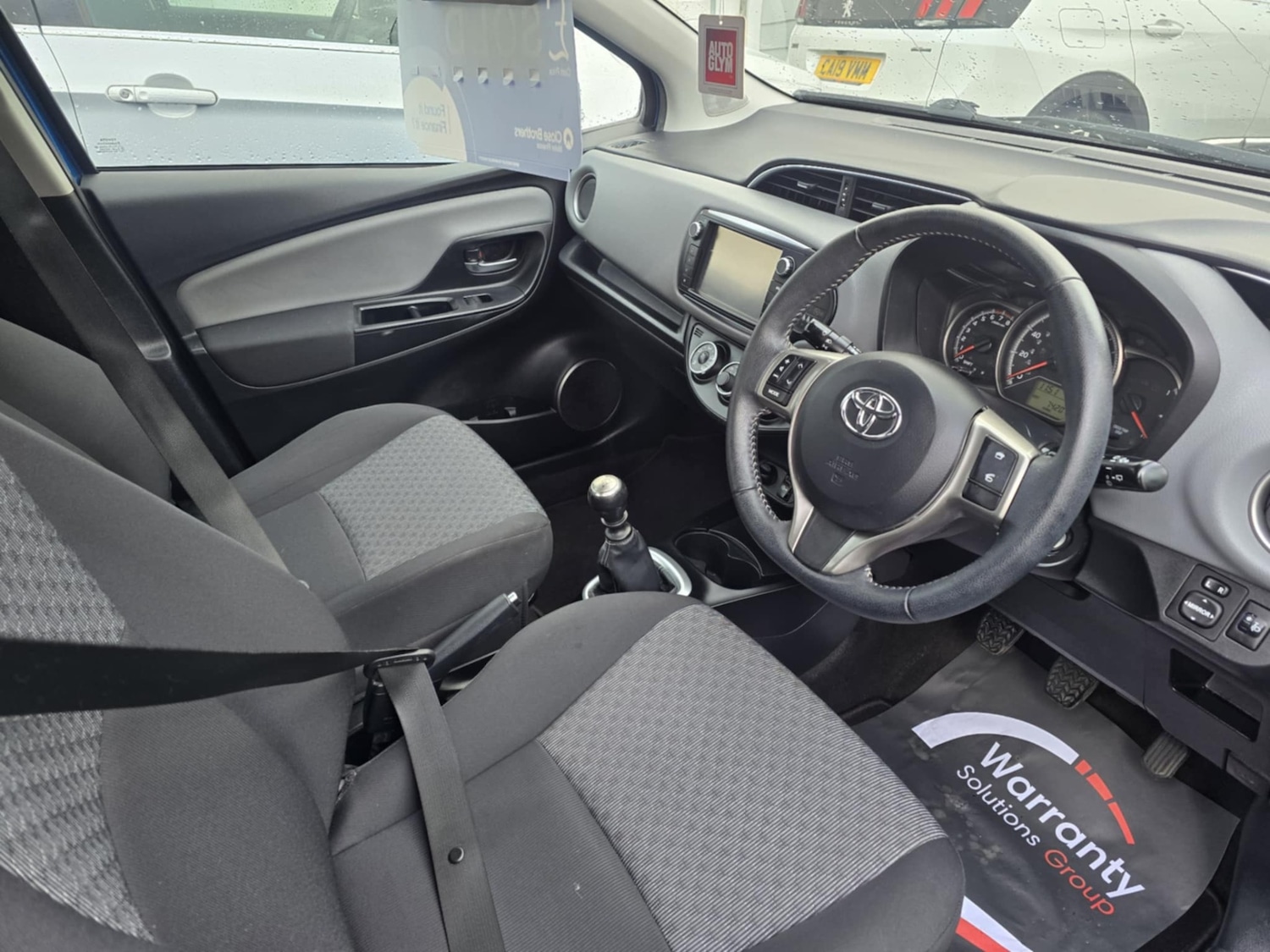 Used Toyota Yaris 2014 for sale - 77226092: Photo 9