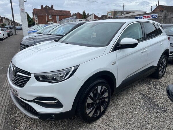 Used Vauxhall Grandland X 2018 for sale - 75205480: Photo 2