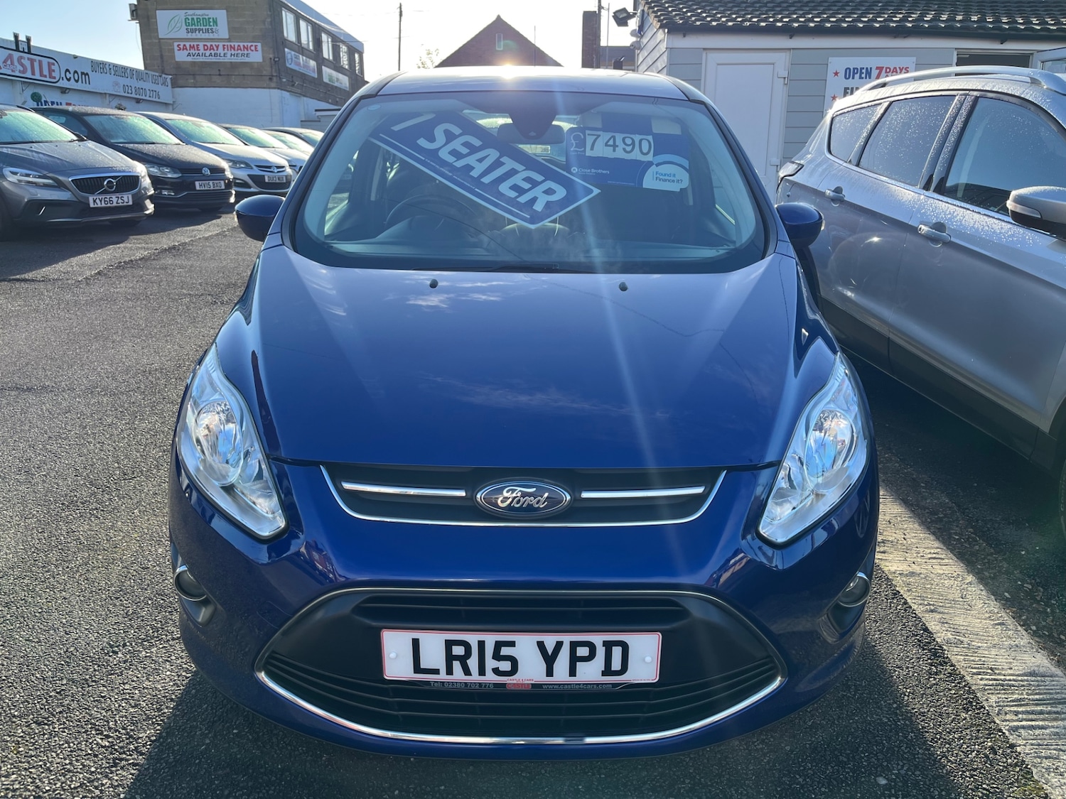 Used Ford Grand C-Max 2015 for sale - 76232205: Photo 2