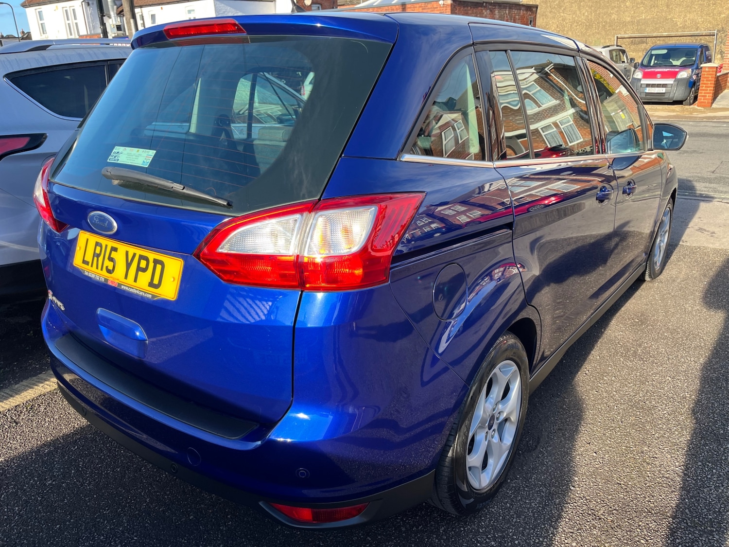 Used Ford Grand C-Max 2015 for sale - 76232205: Photo 9