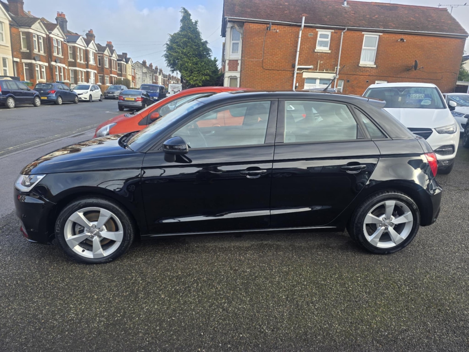 Used Audi A1 2016 for sale - 77226102: Photo 4