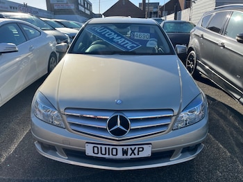 Used Mercedes-Benz C Class 2010 for sale - 77985100: Photo