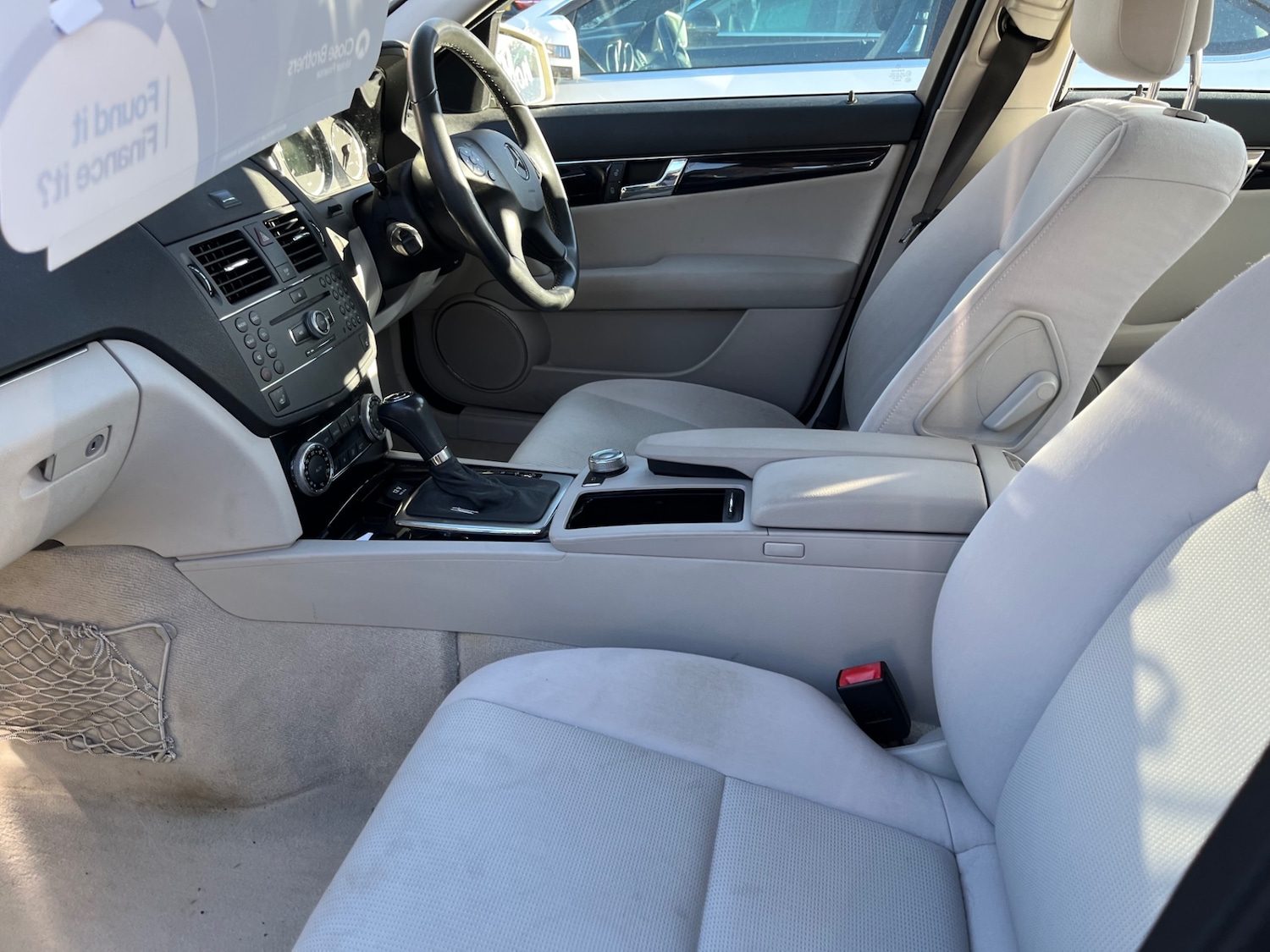 Used Mercedes-Benz C Class 2010 for sale - 77985100: Photo 5