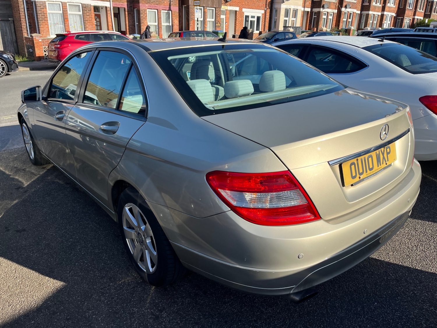 Used Mercedes-Benz C Class 2010 for sale - 77985100: Photo 7