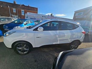 Used Hyundai Ix35 2015 for sale - 79656544: Photo