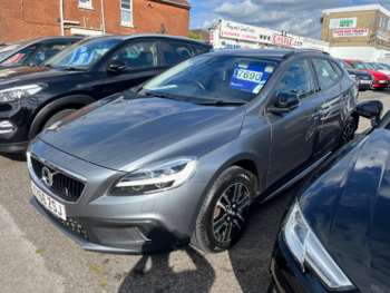 Used Volvo V40 2016 for sale - 73955084: Photo