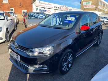 Used Volkswagen Polo 2017 for sale - 77985095: Photo