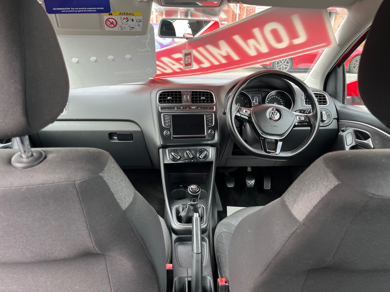 Used Volkswagen Polo 2015 for sale - 76128836: Photo 14