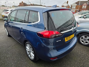 Used Vauxhall Zafira 2016 for sale - 76923107: Photo