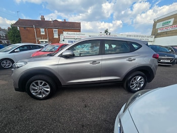 Used Hyundai TUCSON 2017 for sale - 79175440: Photo