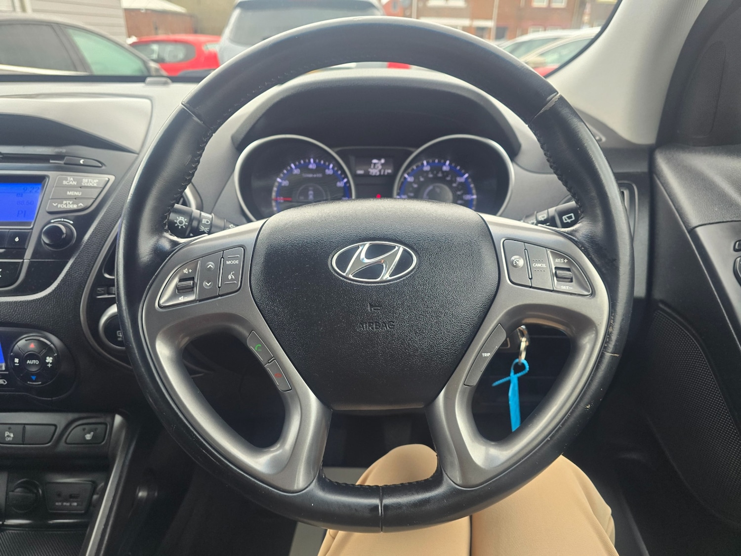 Used Hyundai Ix35 2014 for sale - 76580933: Photo 10