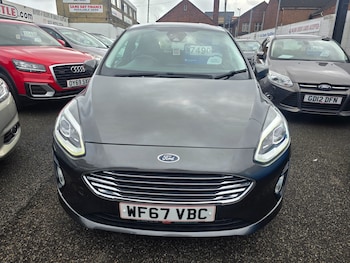 Used Ford Fiesta 2017 for sale - 76518274: Photo