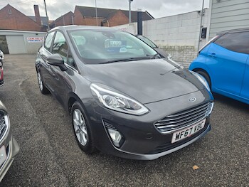 Used Ford Fiesta 2017 for sale - 76518274: Photo