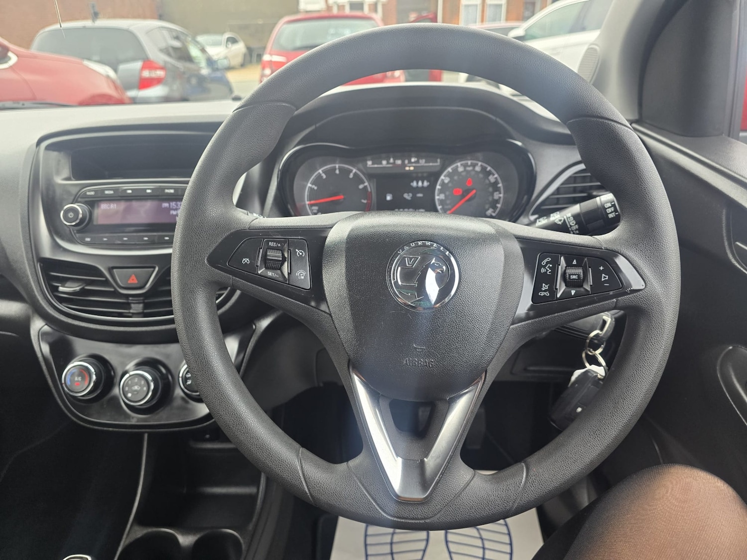 Used Vauxhall Viva 2017 for sale - 76232701: Photo 12