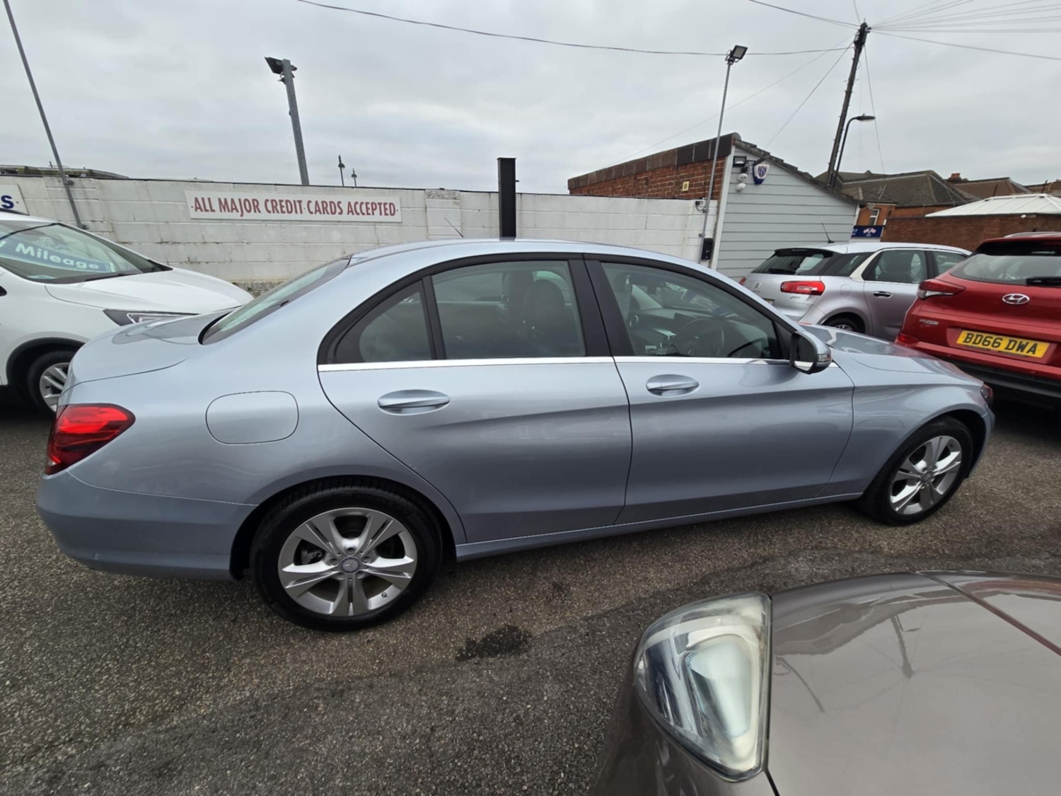 Used Mercedes-Benz C Class 2016 for sale - 77005550: Photo 4