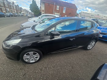 Used Renault Clio 2016 for sale - 79599485: Photo
