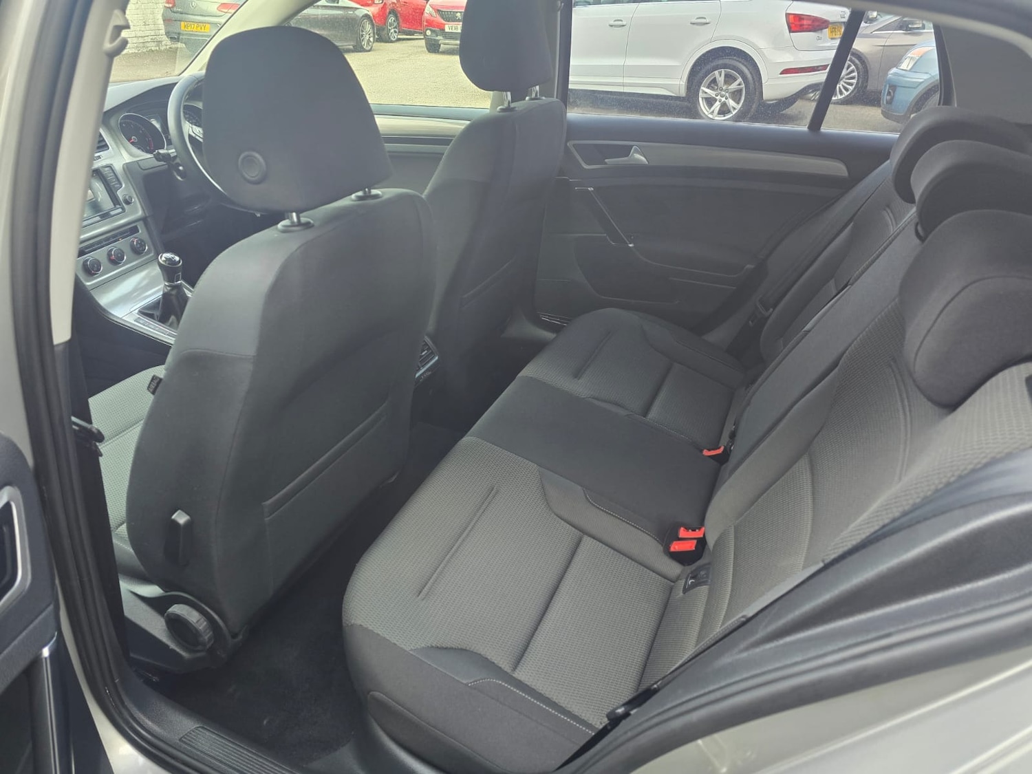 Used Volkswagen Golf 2015 for sale - 76231933: Photo 12