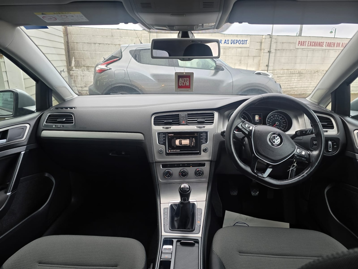 Used Volkswagen Golf 2015 for sale - 76231933: Photo 9