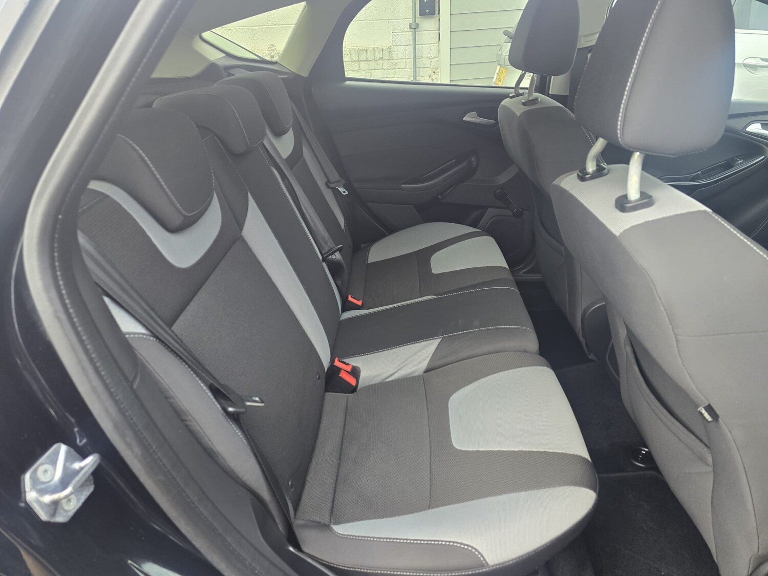 Used Ford Focus 2013 for sale - 76232139: Photo 17