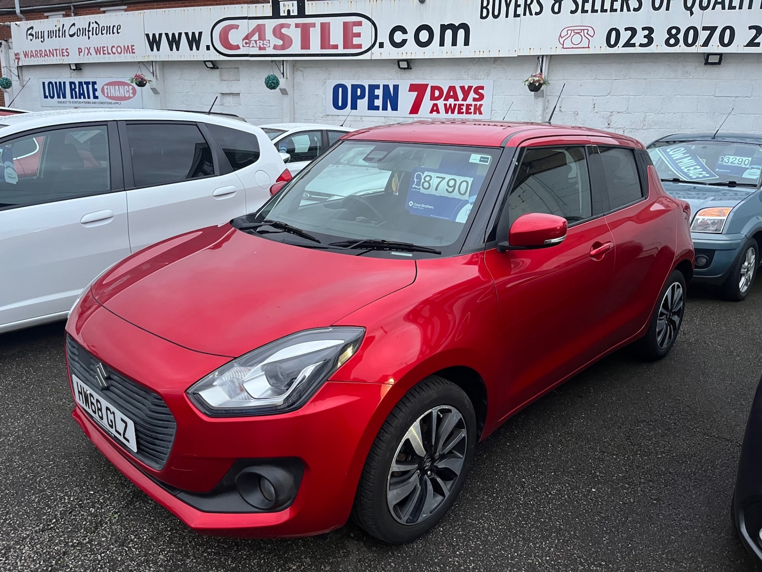 Used Suzuki Swift 2018 for sale - 76655645: Photo 1