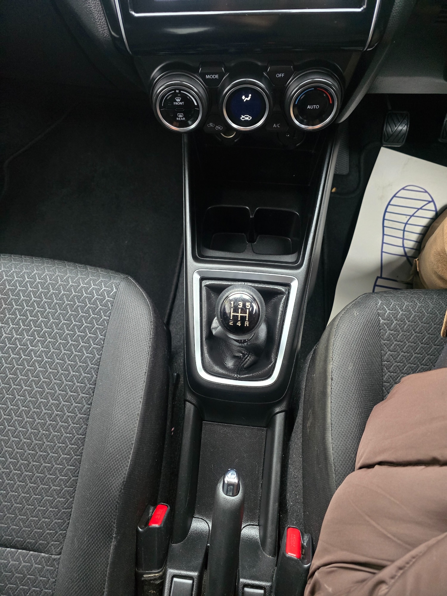 Used Suzuki Swift 2018 for sale - 76655645: Photo 20