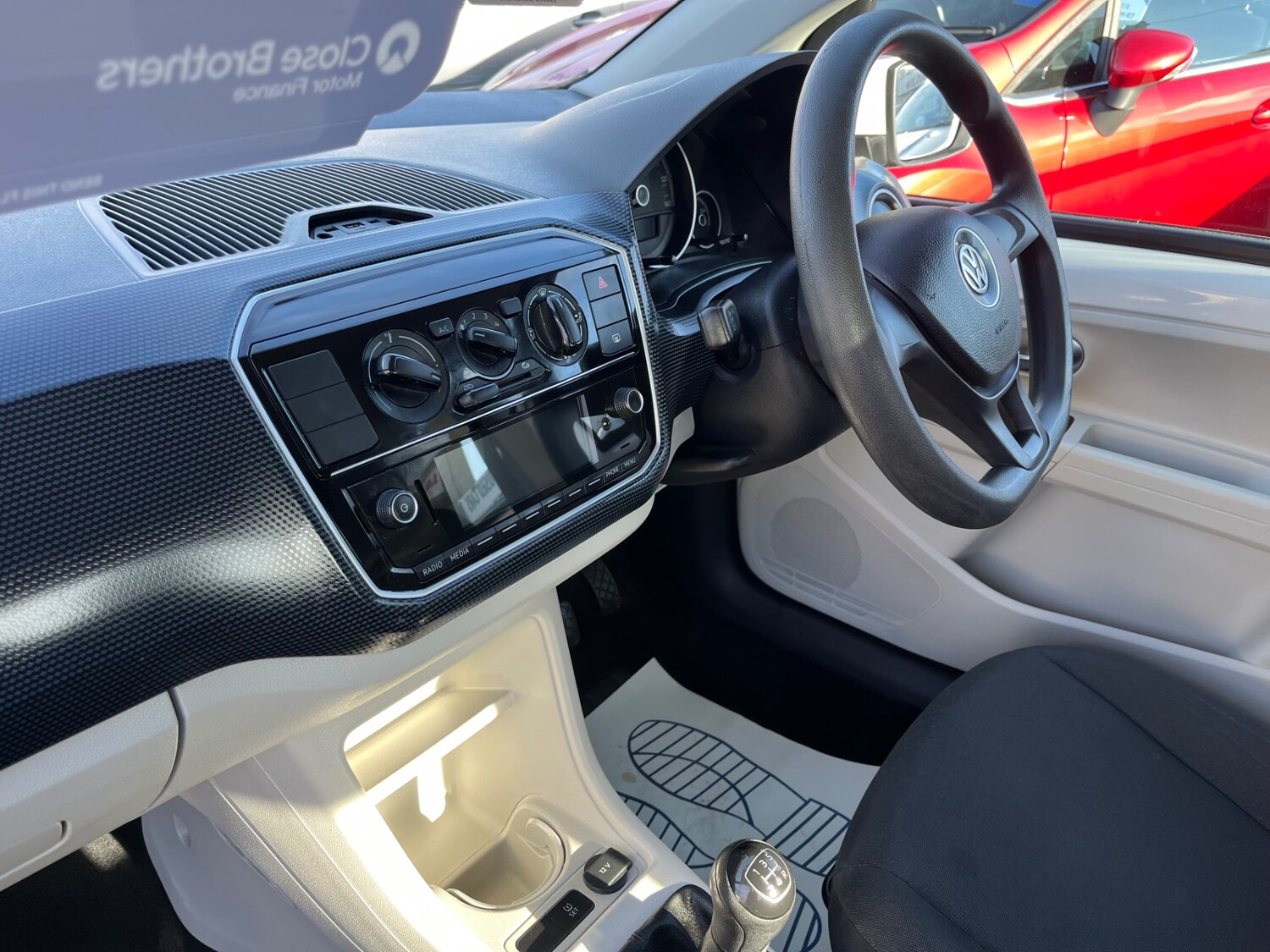 Used Volkswagen up! 2016 for sale - 77548054: Photo 12