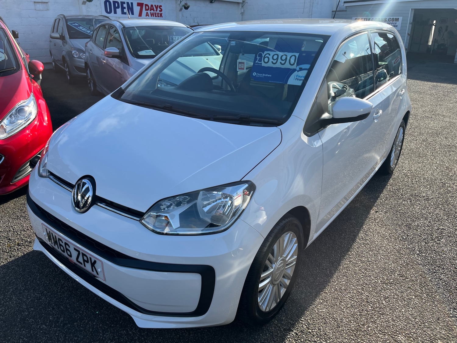 Used Volkswagen up! 2016 for sale - 77548054: Photo 3