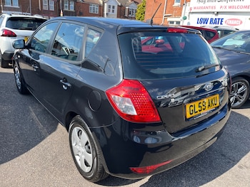 Used Kia Ceed 2009 for sale - 78411857: Photo