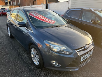 2014 (14) - 1.6 125 Titanium Navigator 5dr Powershift