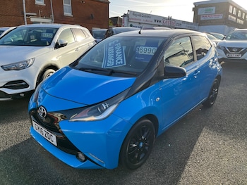 Used Toyota AYGO 2016 for sale - 76366305: Photo